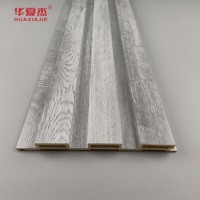 Giá tốt. Bảng tường WPC màu xám với bề mặt lớp phủ cung cấp khả năng chống ẩm tuyệt vời cho trang trí nội thất trực tuyến