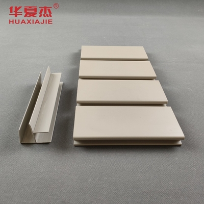 Dễ dàng lắp đặt PVC mịn slatwall bảng cho thiết bị phụ kiện tường nhà để xe