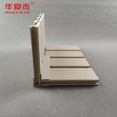 Dễ dàng lắp đặt PVC mịn slatwall bảng cho thiết bị phụ kiện tường nhà để xe