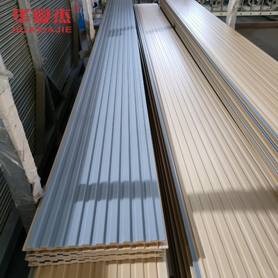 Bảng tường WPC ngoài trời Laminated WPC Panel Trang trí tòa nhà dân cư