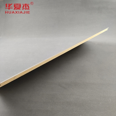 Bề mặt phẳng WPC Bức tường chống ăn mòn 600mm x 9mm Cho trang trí nội thất