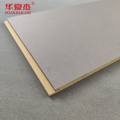 Bề mặt phẳng WPC Bức tường chống ăn mòn 600mm x 9mm Cho trang trí nội thất