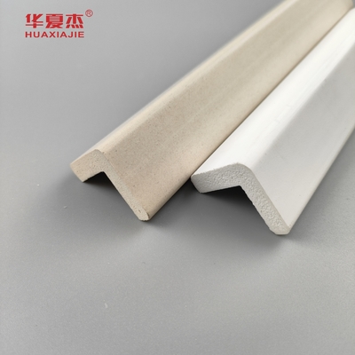 Khuôn trang trí màu trắng không độc hại với chiều dài 10ft, không cong vênh