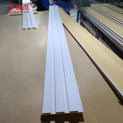 Thiết kế đơn giản hiện đại Wpc Bảng tường phẳng Wpc Bảng tường laminated cho trang trí ngoài trời và trong nhà