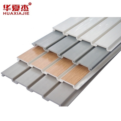 Slatwall Panel được tùy chỉnh Khả năng chống va chạm tuyệt vời 4ft và 8ft chiều dài cho màn trình diễn bắt mắt