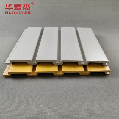 300mm X 17mm PVC Slatwall Panel với chiều dài tùy chỉnh và khả năng chống va chạm tuyệt vời