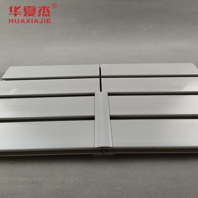 Bức tường nhà để xe PVC bền lâu cho độ bền và bảo vệ cao
