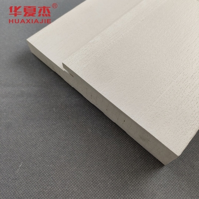 Gỗ nhựa kết hợp khung cửa hình chữ nhật Wpc Cho xây dựng tòa nhà