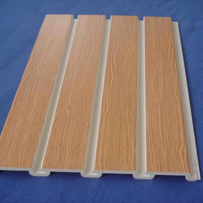 Giá tốt. Tấm ốp tường trang trí hạt gỗ tự nhiên Pvc với móc kim loại trực tuyến