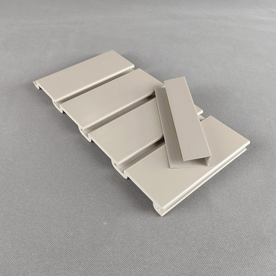 Giá tốt. Tấm trần và tường PVC bóng cao để trang trí cửa hàng trực tuyến