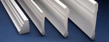 Giá tốt. Hồ sơ tấm ốp chân tường PVC có thể tái chế chống cháy để trang trí trong nhà trực tuyến