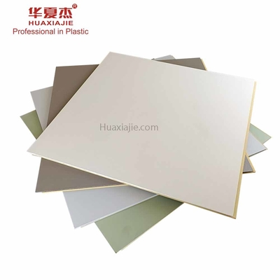 Giá tốt. Tấm tường WPC 2800 * 600 * 9mm đẹp để trang trí bề mặt phẳng trực tuyến