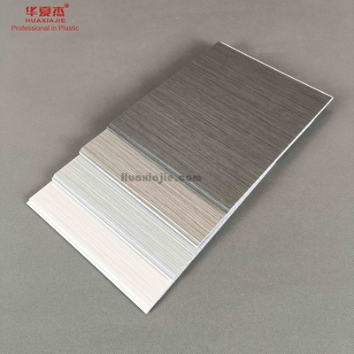 Giá tốt. Dễ dàng lắp đặt Tấm trần Pvc ép đùn để trang trí Chống ẩm 250mmx8mm trực tuyến