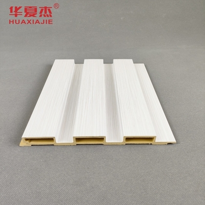 Giá tốt. Trang trí phòng khách không thấm nước Nội thất bảng tường Wpc Bề mặt phẳng trực tuyến