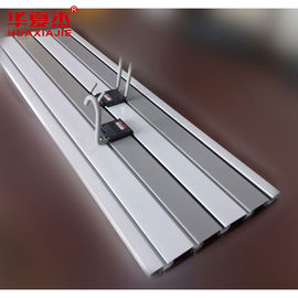 Giá tốt. Tấm ốp tường nhà để xe bằng nhựa mạnh Slat Hiển thị cho tầng hầm trực tuyến