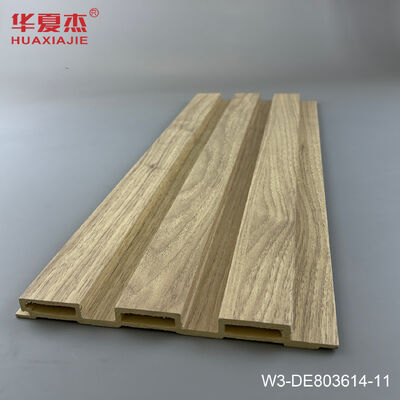 Chất lượng Ban tường WPC chống nước với bề mặt phẳng để dễ dàng lắp đặt và trang trí nội thất nhà máy