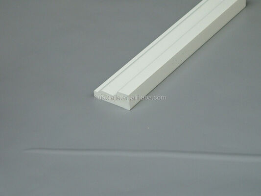 Giá tốt. Bảo trì miễn phí PVC Trim Board Mold và nấm mốc kháng phạm vi rộng của chiều rộng 4 đến 20 inch lý tưởng cho các giải pháp trang trí bên ngoài lâu dài Trực tuyến