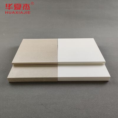 Chất lượng Khung cửa WPC bề mặt vân sần, dễ bảo trì và tăng tính thẩm mỹ nhà máy