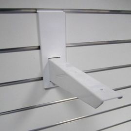 Giá tốt. Lưu trữ trơn tru Mdf Board / Pvc nhựa Slatwall Display Rack trực tuyến